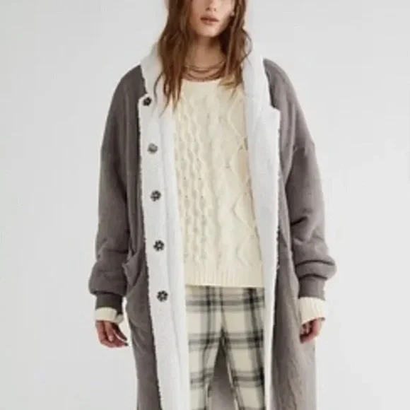 NWOT Free People North Pole Cardi Faux Shearling Lined Comfy Longline Coat Z448 - Picture 4 of 5